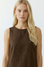Load image into Gallery viewer, Oui - Linen Patch Dress in Brown