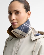 Load image into Gallery viewer, Barbour - Evelyn Showerproof Jacket