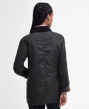 Load image into Gallery viewer, Barbour - Classic Beadnell® Waxed Jacket