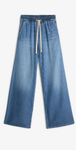 Load image into Gallery viewer, For All Mankind - Pull On Wide Leg Weightless Denim Hilo
