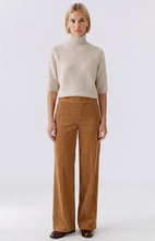 Load image into Gallery viewer, Oui - Cordhose - Flared Fit - camel