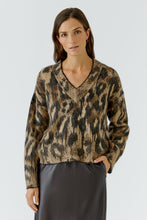 Load image into Gallery viewer, Oui - Leopard Print Jumper
