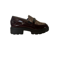 Load image into Gallery viewer, Dl Sport - Chunky Maroon Loafer
