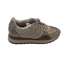 Load image into Gallery viewer, DL Sport - Fur Lined Trainer
