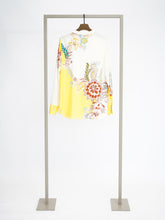 Load image into Gallery viewer, Herzen's Angelegenheit - Blouse
