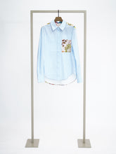 Load image into Gallery viewer, Herzen's Angelegenheit - Blouse
