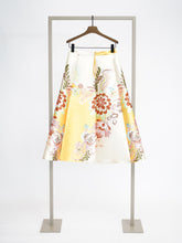 Load image into Gallery viewer, Herzen's Angelegenheit - Floral Skirt
