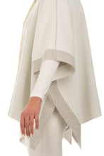 Load image into Gallery viewer, Le Tricot Perugia - Cloak
