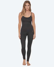 Load image into Gallery viewer, Nu Denmark - Run Top with Straps in Black
