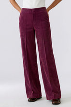 Load image into Gallery viewer, Oui - Cordhose - Flared Fit - bramble berry
