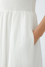 Load image into Gallery viewer, Oui - Maxi Dress in White
