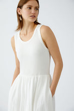 Load image into Gallery viewer, Oui - Maxi Dress in White
