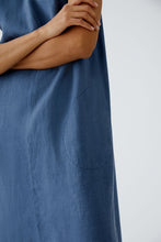 Load image into Gallery viewer, Oui - Dress - vintage indigo
