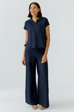 Load image into Gallery viewer, Oui - Linen Trousers in Navy

