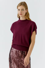 Load image into Gallery viewer, Oui - Slipover - bramble berry
