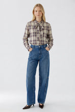 Load image into Gallery viewer, Oui - Lace blouse in Lightstone taupe
