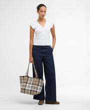 Load image into Gallery viewer, Barbour - Verona Top
