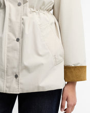 Load image into Gallery viewer, Barbour - Evelyn Showerproof Jacket
