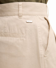 Load image into Gallery viewer, Barbour - Fern Shorts in Jasmine
