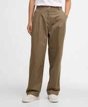 Load image into Gallery viewer, Barbour - Fern Tapered Trousers in Khaki
