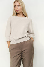Load image into Gallery viewer, Yaya - Woven trousers with elastic waistband and curved hem in Brown
