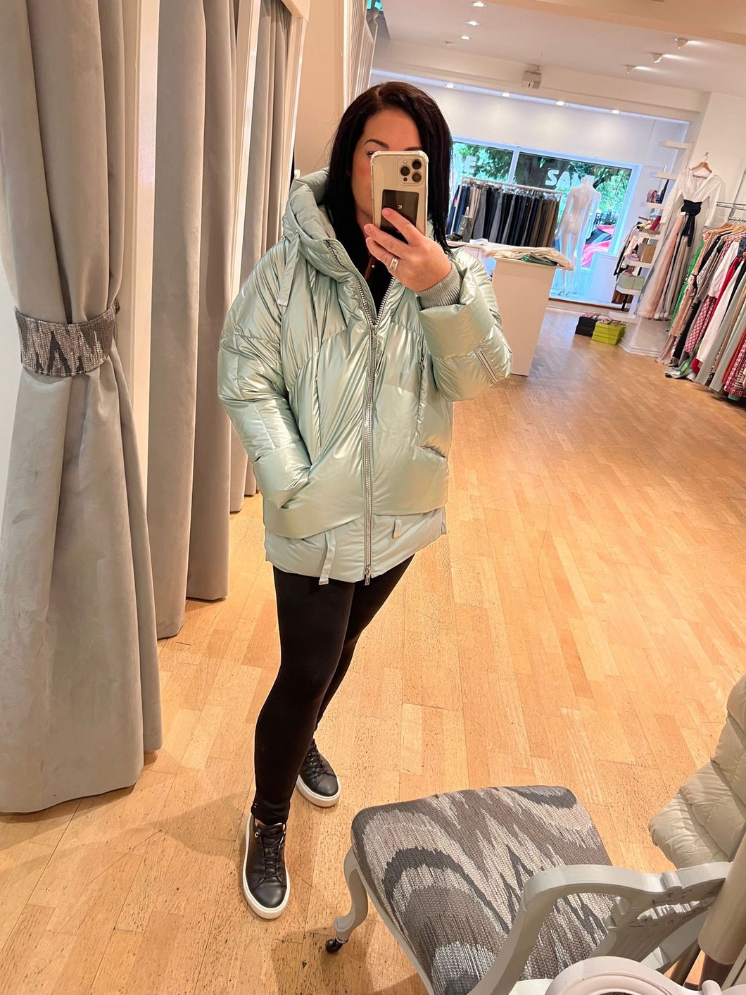 Diego M - Pearlescent Puffa in Mint