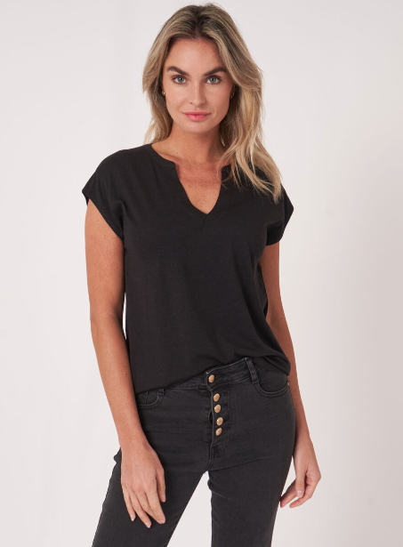Repeat - Sleeveless Top With Round Neckline With Slit in Black