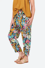 Load image into Gallery viewer, Eb&amp;Ive - Verve Pant in Navy Flourish
