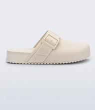 Load image into Gallery viewer, Melissa - Cozy Clog in Beige
