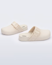 Load image into Gallery viewer, Melissa - Cozy Clog in Beige
