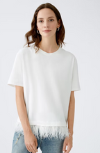 Load image into Gallery viewer, Oui - White Feather T-Shirt
