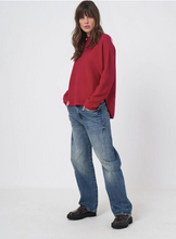 Load image into Gallery viewer, Repeat - Fine textured knit sweater with round hem in Cerise
