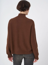 Load image into Gallery viewer, Repeat - Seamless cashmere blend high neck sweater
