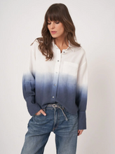 Load image into Gallery viewer, Repeat - Linen blend shirt with dip dye print in Blue/White
