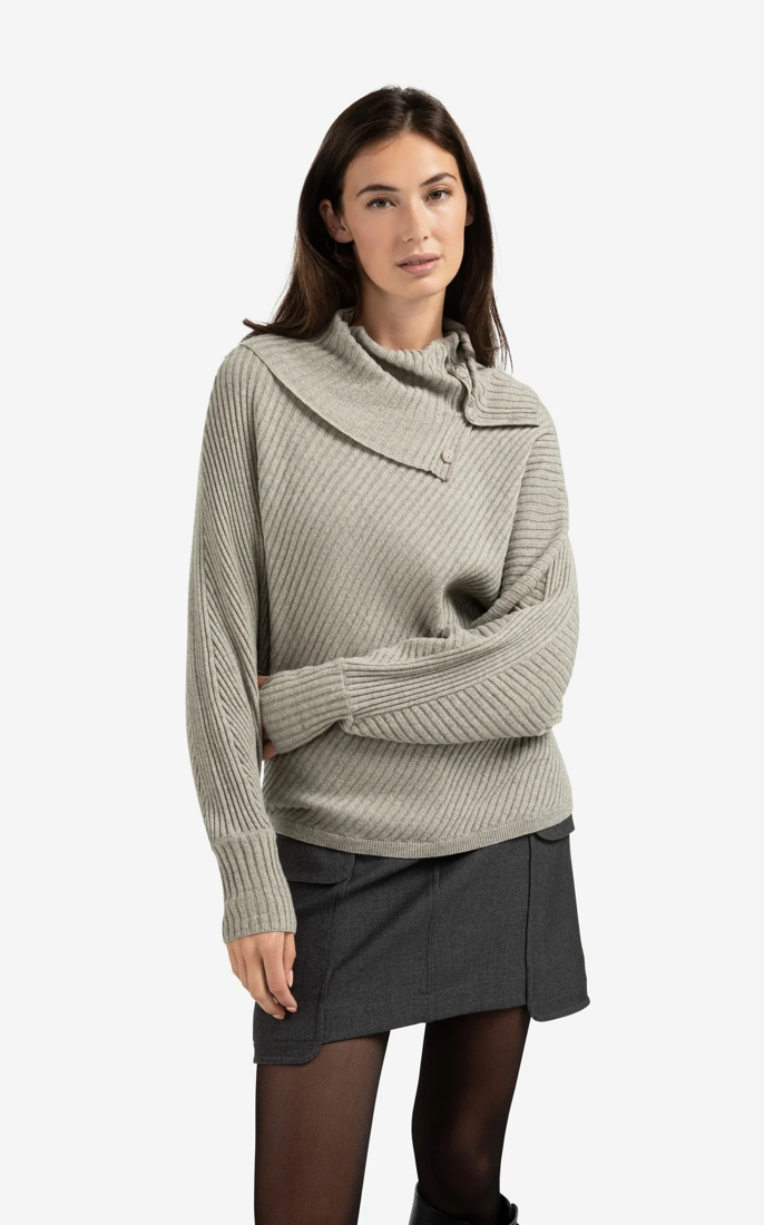 Yaya - Ribbed sweater with batwing sleeves and high collar
