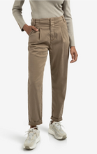 Load image into Gallery viewer, Yaya - Trousers with pleats and chino pockets
