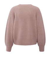 Load image into Gallery viewer, Yaya - Knitted sweater with ribbed sleeves and round neck in Blush
