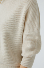 Load image into Gallery viewer, Oui - pullover - light beige mel
