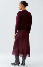 Load image into Gallery viewer, Oui - Pullover - bramble berry
