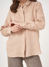 Load image into Gallery viewer, Repeat - Basic Pure Linen Blouse With Breast Pockets
