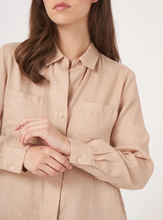 Load image into Gallery viewer, Repeat - Basic Pure Linen Blouse With Breast Pockets
