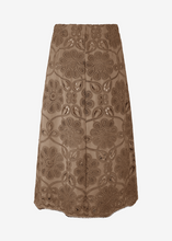 Load image into Gallery viewer, Riani - Skirt with Embroidered Pattern in Coconut
