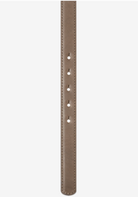 Load image into Gallery viewer, Riani - Leather Belt with Riani Gold Buckle

