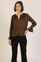 Load image into Gallery viewer, Traffic People - The Reimagined Dandy Blouse

