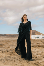 Load image into Gallery viewer, Traffic People - Cecilia Tallis Kaftan
