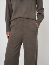 Load image into Gallery viewer, Repeat - Wide-Leg Merino Wool Knit Pants in Cacao

