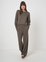 Load image into Gallery viewer, Repeat - Wide-Leg Merino Wool Knit Pants in Cacao
