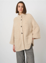Load image into Gallery viewer, Riani - Oversized Bouclé Alpaca-Wool Cardigan Jacket in Natural
