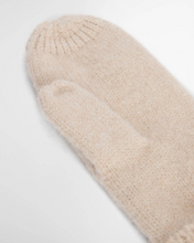 Load image into Gallery viewer, Barbour - Elsdon Mittens
