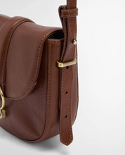 Load image into Gallery viewer, Barbour - Elm Leather Crossbody Bag in Brown
